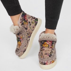 Mou Mini Eskimo Sneaker size 39